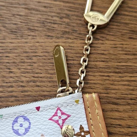 ☆ MINT☆ Louis Vuitton x Takashi Murakami Multicolor Pochette Cles Blanc - Picture 11 of 13
